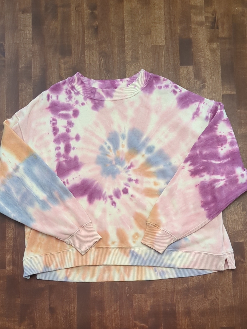 American Eagle Outfitters Pastel Tie-Dye Crewneck Sweater in Pink, Purple & Blue